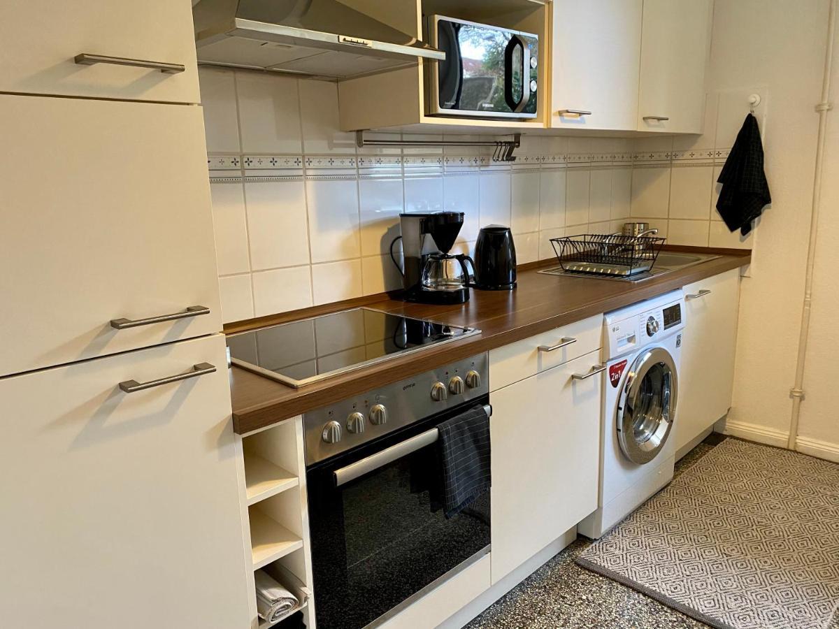 Zentrumsnahe Schoene Altbauwohnung Bis 4 Personen Фленсбург Экстерьер фото